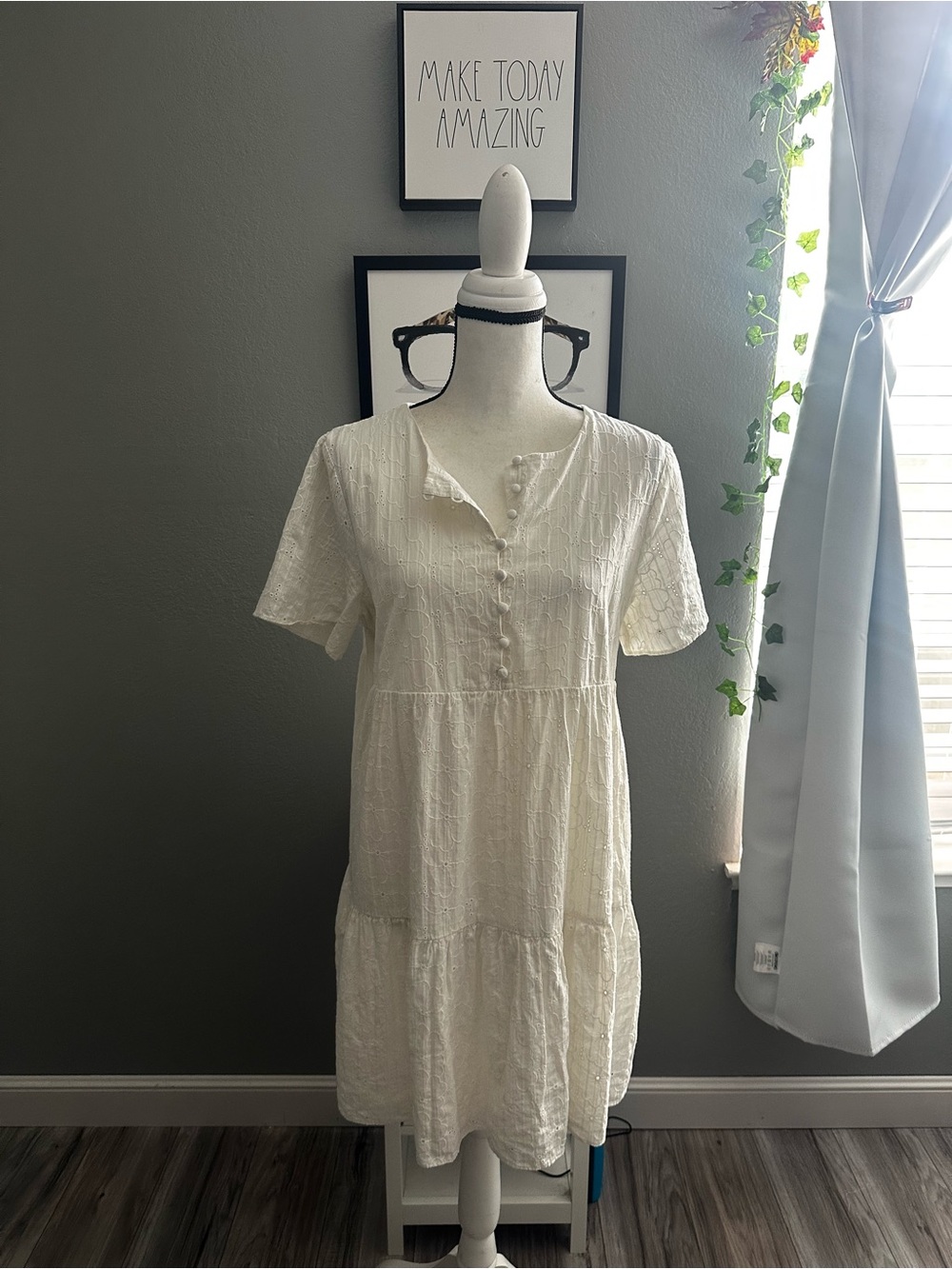 Madewell woman’s White Button-Front Tiered Dress